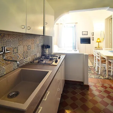 Le Di Via Patitari * 갈리폴리