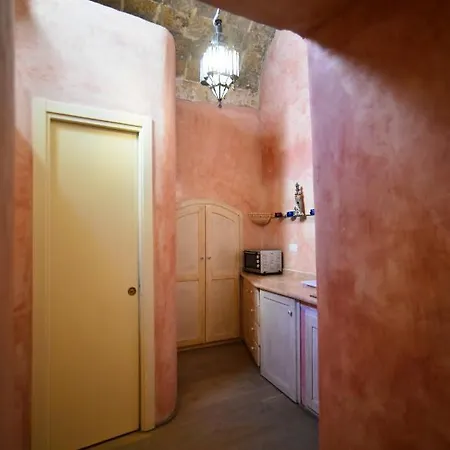 Le Di Via Patitari *